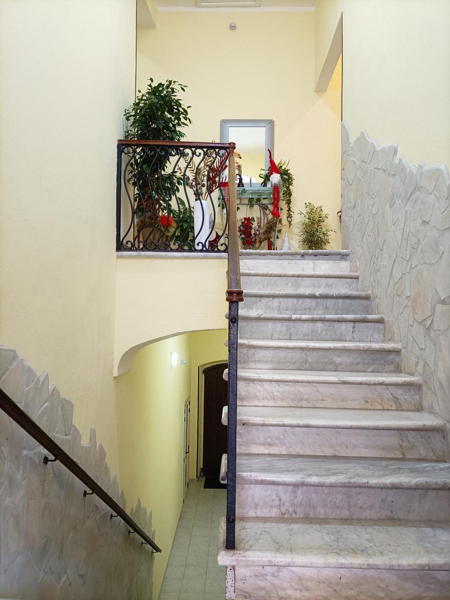 Domos La Corte Ghibellina Iglesias Extérieur photo